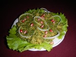 Ispanaki Phakli: Spinatsalat mit Walnüssen und Granatapfel.